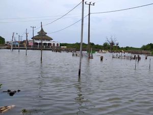 Banjir Rob Rendam 4 Desa di Muaragembong Kabupaten Bekasi Banjir Rob Rendam 4 Desa di Muaragembong Kabupaten Bekasi