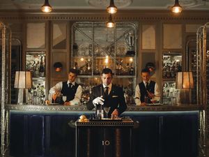Potret Bar Hotel Terbaik di Dunia, Salah Satunya Ada di Bali Nih Potret Bar Hotel Terbaik di Dunia, Salah Satunya Ada di Bali Nih