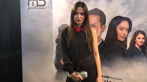 Pengakuan Dosa Nia Ramadhani ke Ibunda