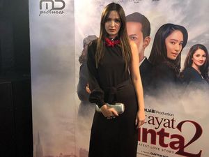 Pengakuan Dosa Nia Ramadhani ke Ibunda