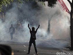 Polisi Sebut Demo Omnibus Law di Banyuwangi Ricuh Karena Ditunggangi