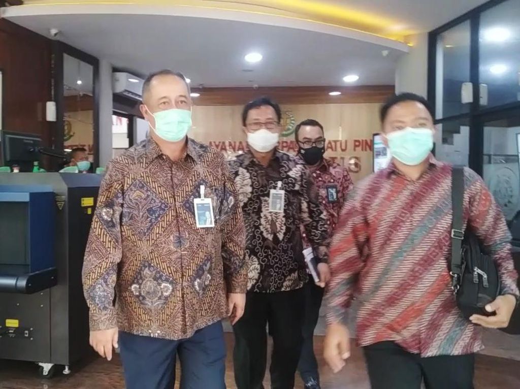 Sambangi Kejagung, Dirut BNI Royke Tumilaar Silaturahmi ke Jampidsus Sambangi Kejagung, Dirut BNI Royke Tumilaar Silaturahmi ke Jampidsus