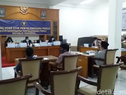 DKPP Gelar Sidang Etik 9 Penyelenggara Pemilu di Surabaya