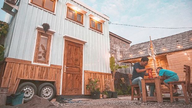 dreamy tiny house hotel