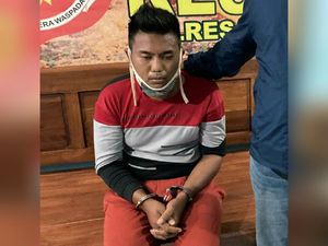 Ini Tampang Terduga Pembunuh Yulia yang Tewas Dibakar dalam Mobil Ini Tampang Terduga Pembunuh Yulia yang Tewas Dibakar dalam Mobil