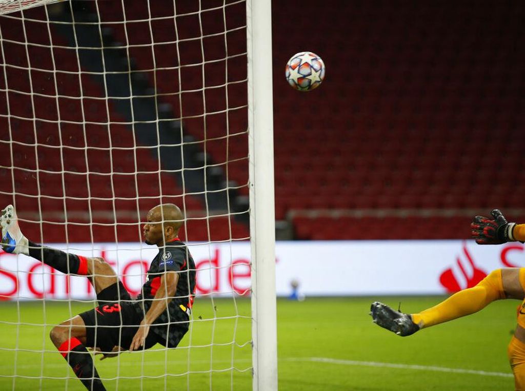 Fabinho-Joe Gomez Sudah Oke Sih, tapi.... Fabinho-Joe Gomez Sudah Oke Sih, tapi....