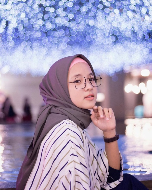 Hijab tidak terlalu maju/id.pinterest.com Hijab tidak terlalu maju
