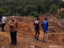 11 Orang Tewas Kena Longsor, Alex Noerdin Minta Tindak Tambang Batu Bara Liar