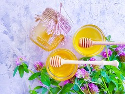 10 Manfaat Clover Honey, Kaya Antioksidan yang Baik untuk Kesehatan
