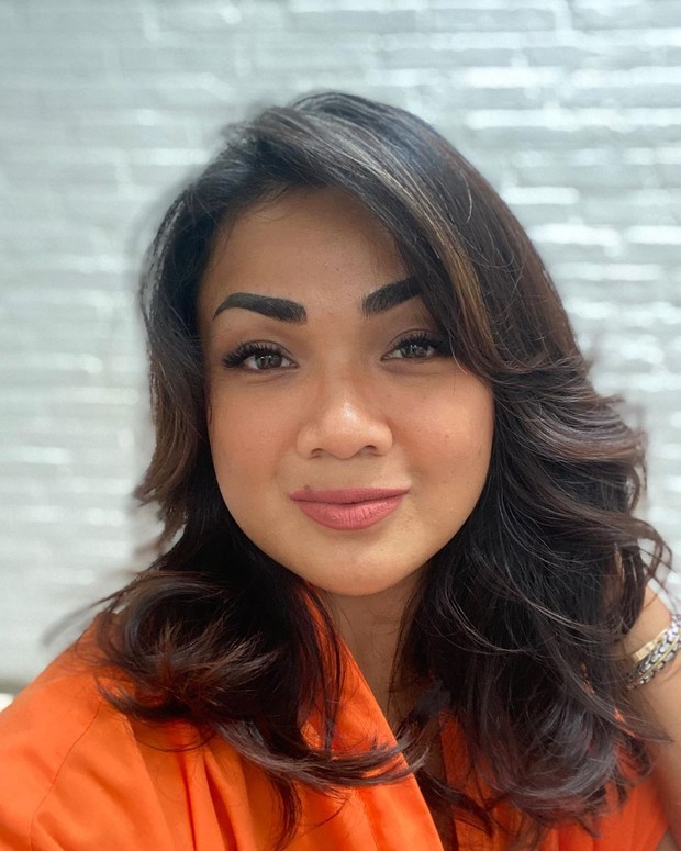Nirina zubir/sumber:instagram.com/nirinazubir_/ Nirina zubir