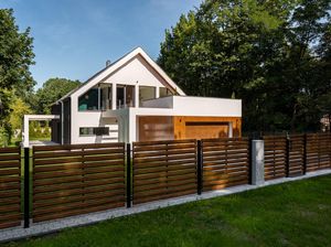 6 Rekomendasi Material yang Cocok buat Bikin Pagar Rumah 6 Rekomendasi Material yang Cocok buat Bikin Pagar Rumah