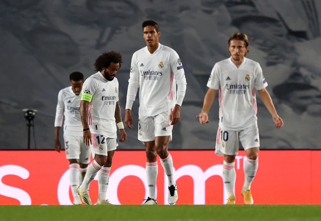 MADRID, SPAIN - OCTOBER 21: Marcelo of Real Madrid and teammates look dejected after conceding a third goal during the UEFA Champions League Group B stage match between Real Madrid and Shakhtar Donetsk at Estadio Alfredo Di Stefano on October 21, 2020 in Madrid, Spain. The game will be played behind closed doors as a COVID-19 precaution.  (Photo by Denis Doyle/Getty Images)