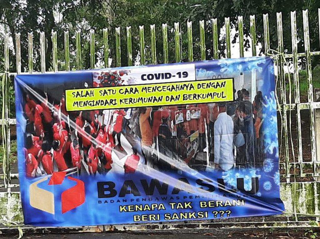 Spanduk Bawaslu Tak Berani Sanksi Beredar di Kepri, Bawaslu Lapor Polisi Spanduk Bawaslu Tak Berani Sanksi Beredar di Kepri, Bawaslu Lapor Polisi