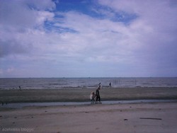 Sudah Pernah ke Pantai Panrita Lopi?