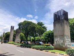 Menanti Nasib 16 Tahun Tiang Monorel Mangkrak