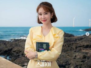 The Spies Who Loved Me Tayang, Lihat Cantiknya Yoo In Na Berambut Pendek