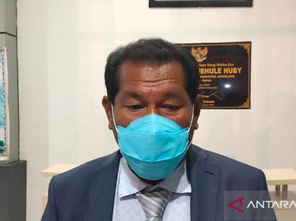 4 ASN Diduga Pungli Rapid Test, Bupati Jayawijaya Siap Diperiksa Polisi 4 ASN Diduga Pungli Rapid Test, Bupati Jayawijaya Siap Diperiksa Polisi