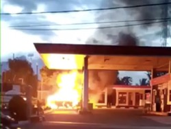 Video Detik-detik Mobil Bermuatan Elpiji Terbakar di SPBU Cianjur