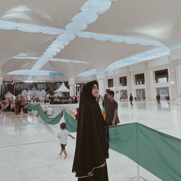 Foto: instagram.com/sherel_thalib Potret Sherel Thalib, istri Taqy Malik.