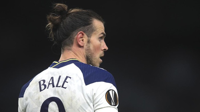 Tottenham Hotspurs Gareth Bale during the Europa League, Group J, soccer match between Tottenham Hotspur and LASK in London, England, Thursday, Oct. 22, 2020. (Adam Davy/Pool via AP)