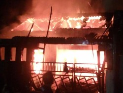 4 Rumah Terbakar di Legok Tangerang, Satu Keluarga Tewas