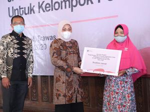 Kelompok Pekerja Perempuan di Mojokerto Dapat Bantuan dari Kemnaker