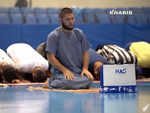 Cerita Khabib Nurmagomedov Jual Mobil Demi Bisa Latihan