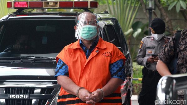 KPK Kembali Periksa Bupati Kutai Timur Nonaktif Ismunandar