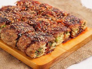 Huaah! 5 Gerai Martabak Samyang yang Siap Membakar Lidah Huaah! 5 Gerai Martabak Samyang yang Siap Membakar Lidah