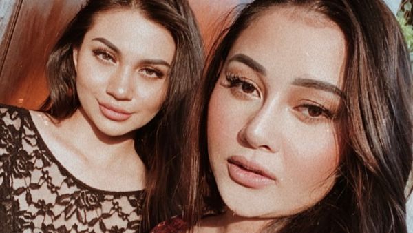 Adu Sensual Mutia Ayu dan Ariel Tatum