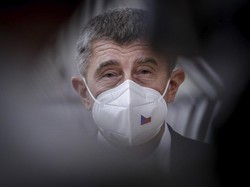 Dilanda Gelombang Kedua Corona, PM Ceko Minta Maaf ke Rakyat