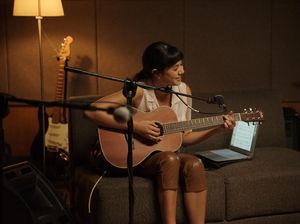 Membandingkan Dinda di Story of Kale dengan Arini dari Love for Sale