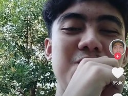 Kocak, Viral Guru Salah Kirim Pesan Gombal Maunya ke Istri Malah ke Murid