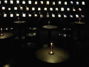 Wuguan Books, Toko Buku yang Tawarkan Sensasi Membaca dalam Kegelapan