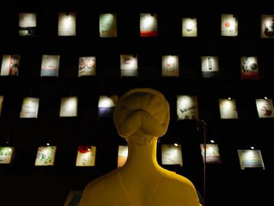 Foto: Toko Buku Remang-Remang di Taiwan