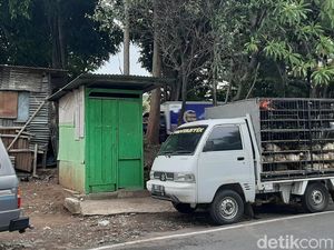 Siapa Nenek yang Viral Dipukuli Wanita Muda di Kota Malang?