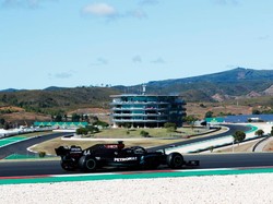 Hasil Kualifikasi F1 GP Portugal: Ungguli Bottas, Hamilton Raih Pole