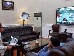 Ke Sofyan Djalil dan Bahlil, Bima Arya Bahas Aturan Turunan Omnibus Law