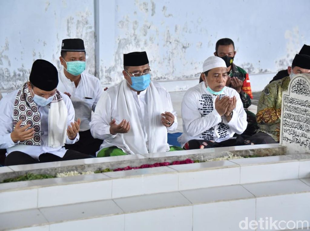 Datangi Ponpes di Pasuruan, Kepala BNPT Kuatkan Sinergi Bendung Terorisme Datangi Ponpes di Pasuruan, Kepala BNPT Kuatkan Sinergi Bendung Terorisme