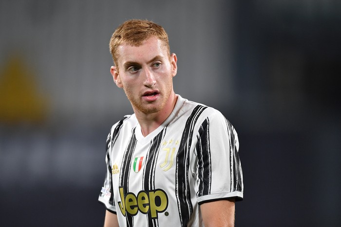 TURIN, ITALY - SEPTEMBER 20:  Dejan Kulusevski of Juventus looks on during the Serie A match between Juventus and UC Sampdoria at Allianz Stadium on September 20, 2020 in Turin, Italy.  (Photo by Valerio Pennicino/Getty Images)