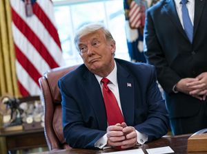 Video Trump Merasa Jadi Superman, Usai Diberi Obat Eksperimental Corona Video Trump Merasa Jadi Superman, Usai Diberi Obat Eksperimental Corona