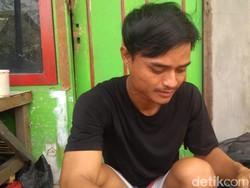 Cerita Pedagang Kopi Bekasi: Gerobaknya Terbang Diempas Puting Beliung