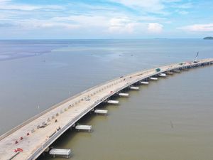 Proyek Prioritas Jokowi Baru Kelar 12, Sisanya Masih Tahap Finishing Proyek Prioritas Jokowi Baru Kelar 12, Sisanya Masih Tahap Finishing