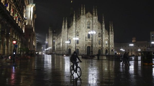 Kasus Corona Melonjak, Italia Berlakukan Jam Malam