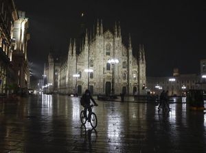 Kasus Corona Melonjak, Italia Berlakukan Jam Malam