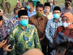 Kemendes & Kemnaker Kolabs Bangun 1.000 Sarana Air Bersih dan MCK