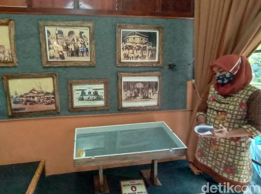 Menilik Kisah Kejayaan Nitisemito Si Raja Kretek Era Penjajahan Belanda Menilik Kisah Kejayaan Nitisemito Si Raja Kretek Era Penjajahan Belanda
