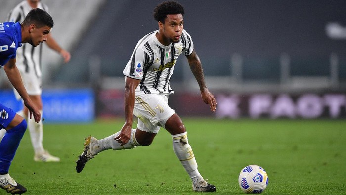 TURIN, ITALY - SEPTEMBER 20:  Weston Mckennie of Juventus in action during the Serie A match between Juventus and UC Sampdoria at Allianz Stadium on September 20, 2020 in Turin, Italy.  (Photo by Valerio Pennicino/Getty Images)
