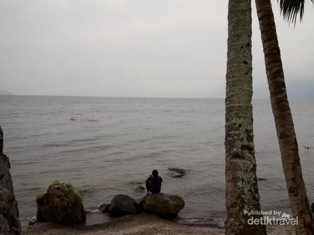 Foto: Danau Ranau, Danau Terbesar Kedua di Sumatera