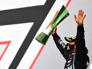 Juara F1 GP Portugal, Lewis Hamilton Lewati Rekor Michael Schumacher Juara F1 GP Portugal, Lewis Hamilton Lewati Rekor Michael Schumacher